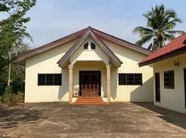 SUNTIPHAB Guest House