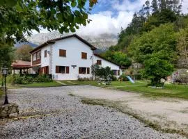 Apartamentos Rurales La Tablá