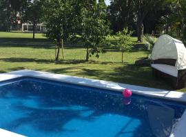 Casa En Campo de Golf, Lomas de Cocoyoc，位于Texcalpan的酒店
