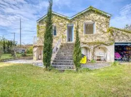3 Bedroom Stunning Home In Le Château-D'oléron