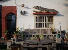 ooMii Hostel