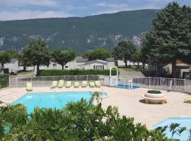 Mobil-home à quelques mètres du lac d'Aiguebelette