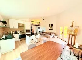 Modern cottage for 4