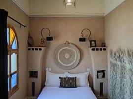 Kasbah Of Peace & Boutique，位于扎古拉的酒店