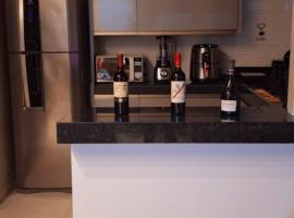 Casa completa com área gourmet e piscina -2 quartos，位于马卡帕的酒店