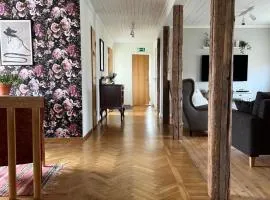 Countryside Apartment with optional Meals