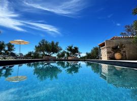 Ethos Retreat, Luxury Villas，位于阿里奥波利斯的酒店