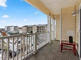 Private Balcony Steps to Beach K St Penthouse #6