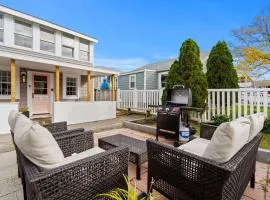 The Addie Shack Pet Friendly Steps to Beach