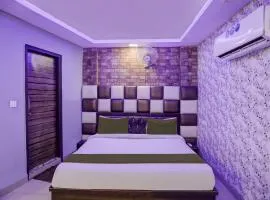 OYO 81208 HOTEL TERRENE EMPIRe
