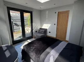 Contemporary garden studio in Brighton!