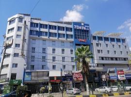 七天酒店，位于伊尔比德的住宿