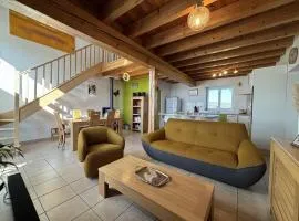 Gîte chaleureux avec jardin clos en Auvergne - FR-1-489-573