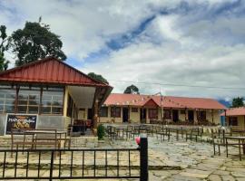 Hotel mardi station and restaurent，位于Astam的酒店