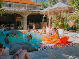 Mad Monkey Uluwatu，位于乌鲁瓦图的青旅