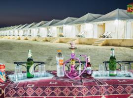 Limra Desert Camp，位于斋沙默尔的酒店
