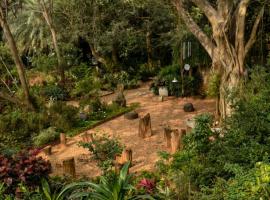 Gaia's Garden Guest House，位于黎明之村的旅馆