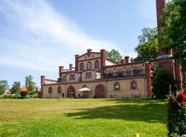 Mooste Viinavabriku Hotell & Restoran，位于Mooste的酒店