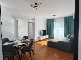 Elegant Two-Bedroom Apartment in Kato Paphos Close to Everything!