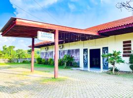 San Sui Hotel Mitra RedDoorz，位于Kapong的酒店