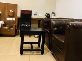 PLA Rathna Residency Trichy，位于蒂鲁奇奇拉帕利的酒店