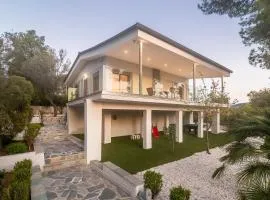 Jasmin House - Sea view - In town