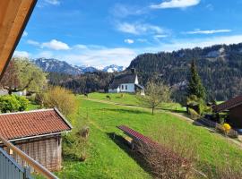 Beim Hofar - die neuen Ferienwohnungen in Obermaiselstein，位于上迈塞尔施泰因的酒店