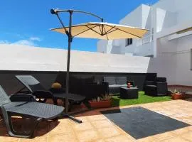 Ek Casa Adriana Arico