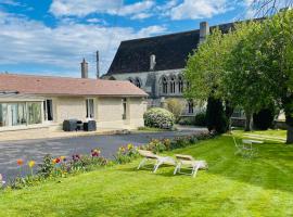 Gîte du Manoir de l'Abbaye，位于Troarn的酒店