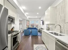 Brick Beauty Downtown, 3BR, Fenced Yard, Garage!