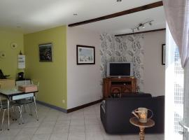 Appartement Passementier centre du bourg，位于La Séauve-sur-Semène的酒店