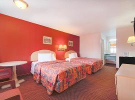 Regency Inn By OYO Three Rivers，位于Three Rivers的酒店