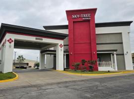 Sky Tree Hotels，位于塔尔萨的酒店