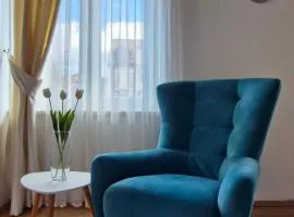 Apartment 086