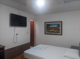 Hotel Casa de Papá，位于Estación El Salto的酒店