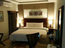 Hotel One Super, Islamabad，位于伊斯兰堡夏利马尔板球场附近的酒店