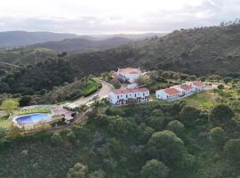 坎普勒约洛斯贝内洛斯酒店，位于Santa Ana la Real的酒店