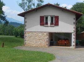 Domaine Harrieta，位于Saint-Jean-le-Vieux的酒店