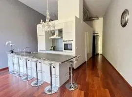 Loft2be