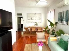 Bougainvillea Cottage