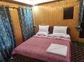 Pahalgam Gateways，位于帕哈尔加姆的酒店