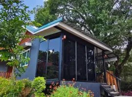อินทนนท์ บ้านพักเล่าจู Inthanon Laoju House