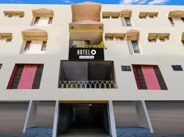 Hotel O Paradise Circle