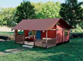 Wander Lodge 5 persons，位于福尔特赫伊曾的酒店