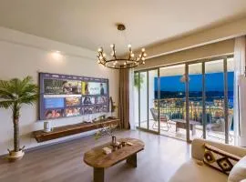 Aixin Mountain City Zhijiang Homestay