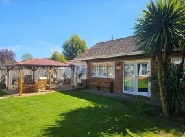 Spalding Town Centre - 2 Person - Self Contained - Self Catering 1 or 2 Doubles