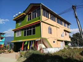 Hotel Kanchan View，位于Kaluk的酒店