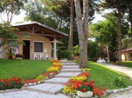 Villaggio California，位于伊拉克里亚马勒的酒店