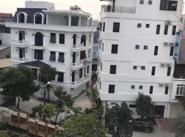 Phương Đông Motel，位于Vính Quế的酒店