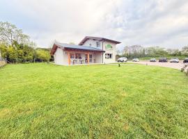 B-Village Bar and Rooms，位于San Martino al Tagliamento的酒店